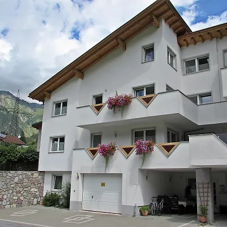 Susi Apartmán Flirsch